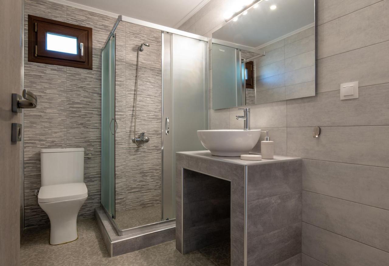 Exochiko Kalamitsi Apartment Ngoại thất bức ảnh