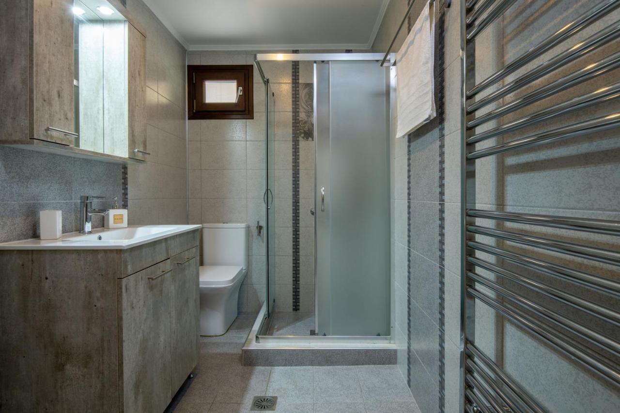 Exochiko Kalamitsi Apartment Ngoại thất bức ảnh