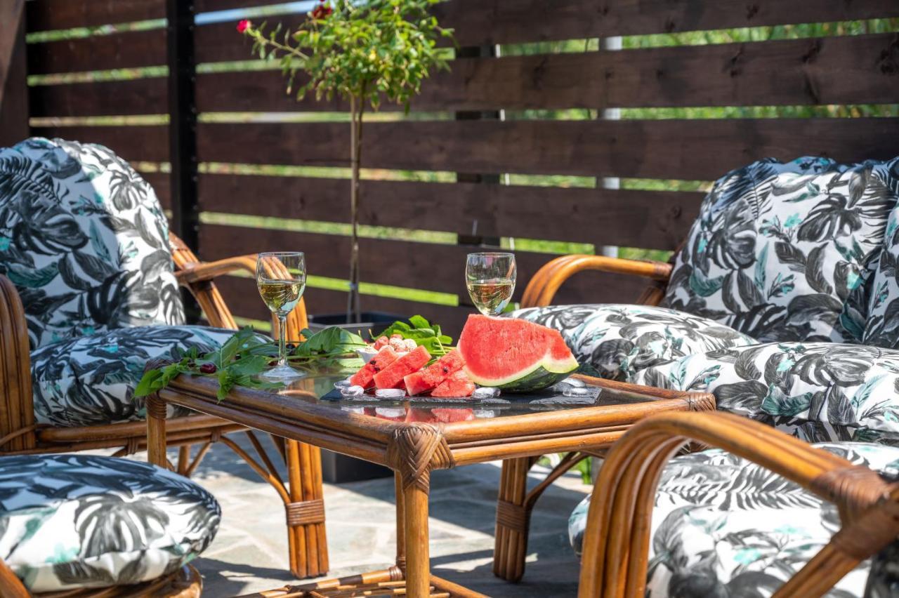 Exochiko Kalamitsi Apartment Ngoại thất bức ảnh