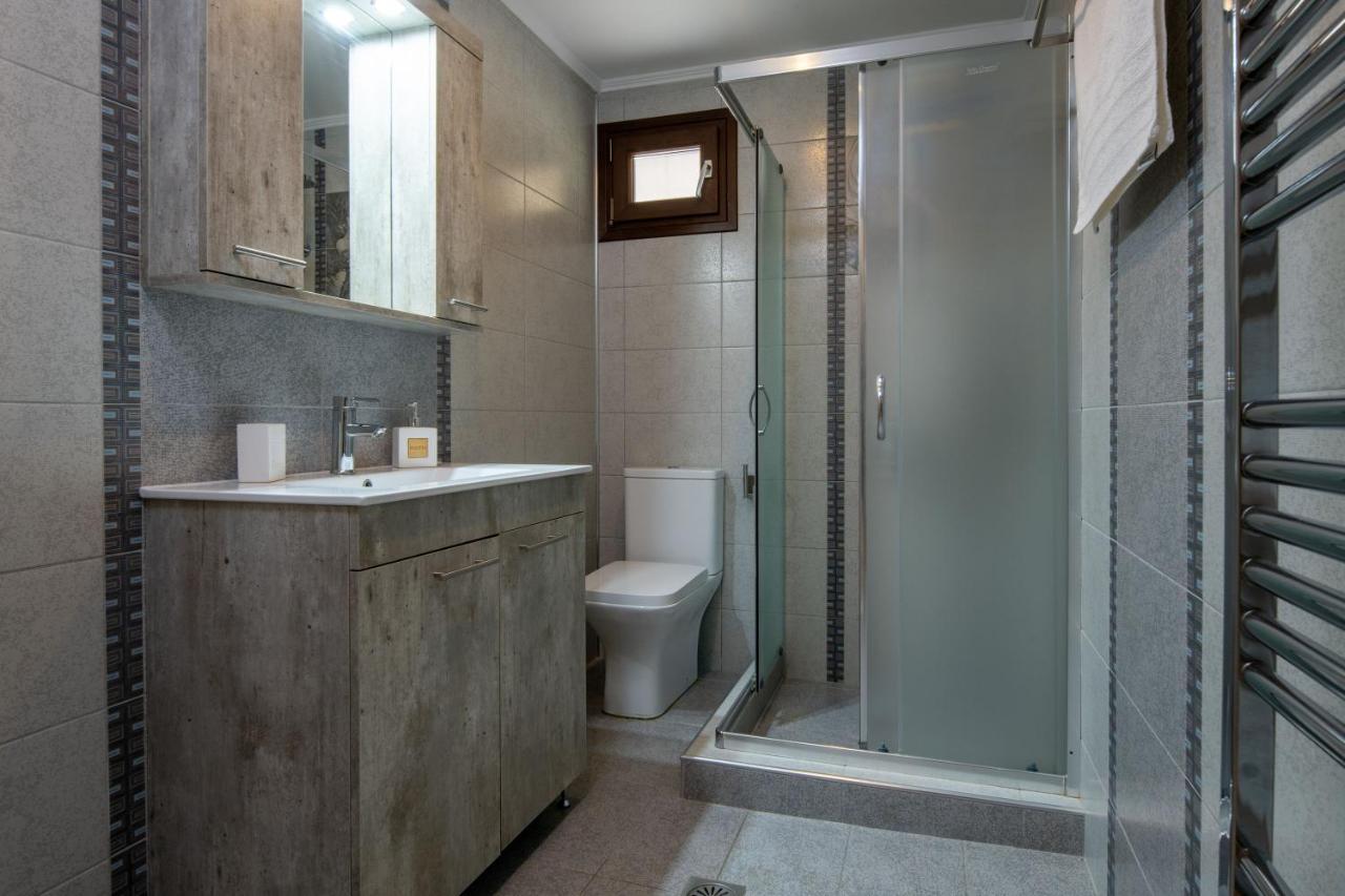 Exochiko Kalamitsi Apartment Ngoại thất bức ảnh