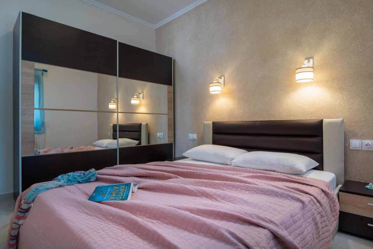 Exochiko Kalamitsi Apartment Ngoại thất bức ảnh